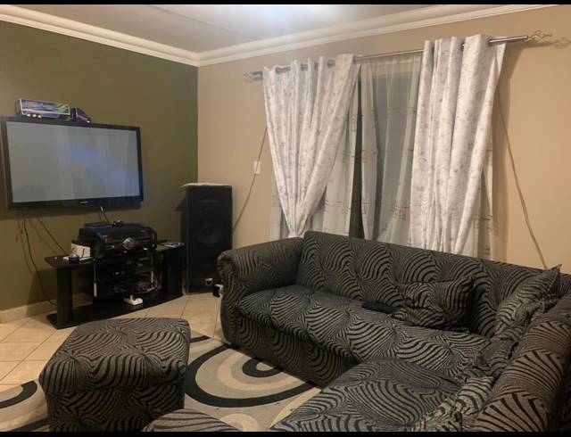 3 BEDROOM FLAT FOR SALE IN BERGSIG